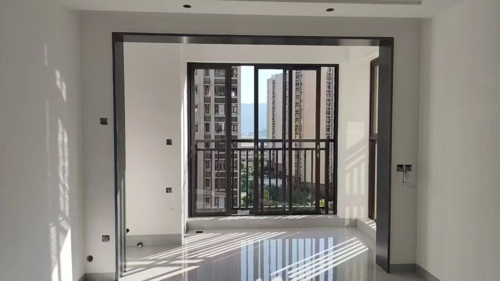 residential-balcony-aluminum-sliding-door-project